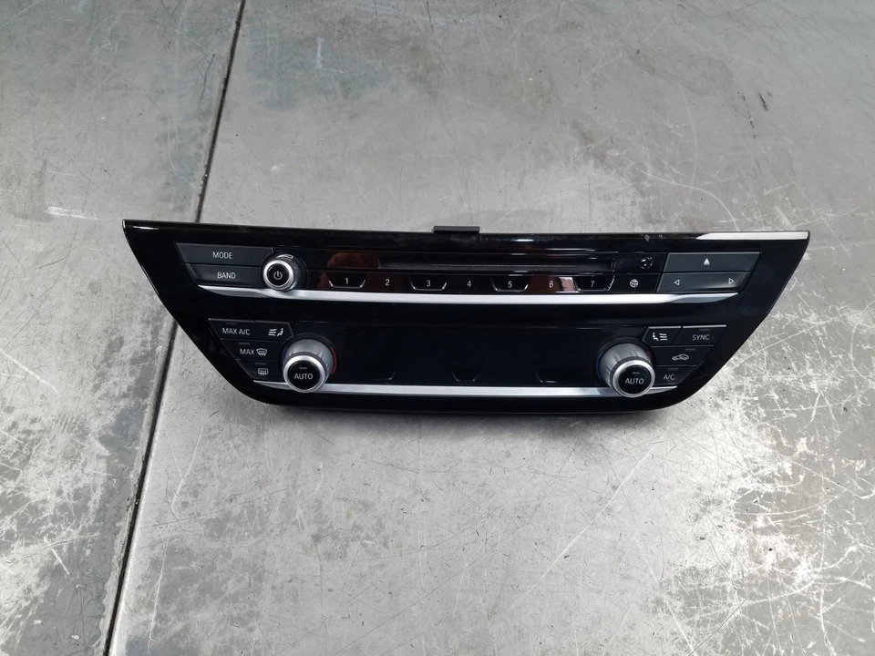 BMW M5 F90 2018 radio/panel de control climático #3968 Foto 1 de 4