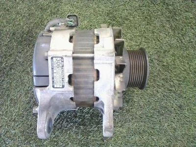 NISSAN UD CONDOR 2006 BDG-MK37C Alternator 270402481A [Used] [PA77865371] - Image 1 of 4
