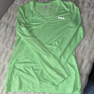 Pulôver atlético FILA SPORT M verde limão desempenho gola V manga longa - Imagem 1 de 4