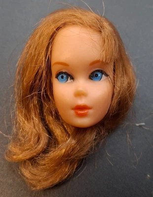 1969 Barbie голова только красный клубника светлые волосы винил - Изображение 1 из 3