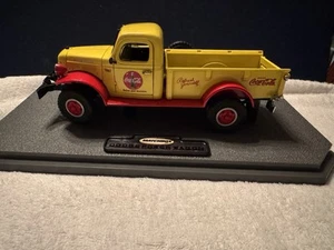 1946 Dodge Power Wagon Coca-Cola Collectibles Large Scale by Matchbox VTG 1999 - Picture 1 of 21
