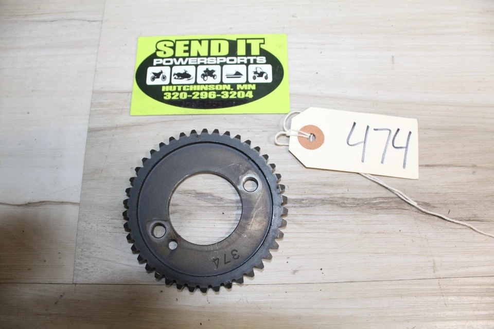 41 Suzuki - 1985 LT250 PIÑÓN, ÁRBOL DE LEVAS TRASERO 12741-37400 Foto 1 de 1