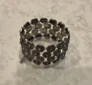 EIN VIVI (COOKIE LEE) ECHTES KRISTALL GROSSES ARMBAND NEU MIT ETIKETT #93545 UVP 38 $ - Bild 1 von 2