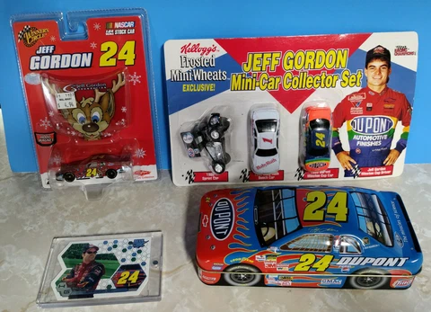 Nascar Jeff Gordon 24 Lot of 4 Mini Car Set Trading Card Car Tin and Magnet Cover