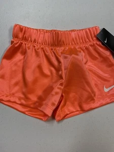 Nike Girls Bright Mango Athletic Mesh Shorts 4  NWT - Picture 1 of 1