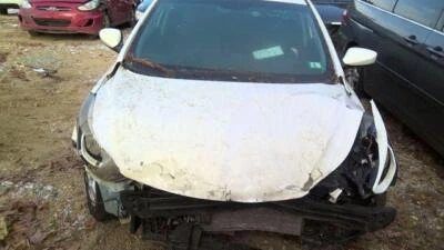 14 15 16 HYUNDAI ELANTRA Anti lock Brake Has Abs - Image 1 of 4