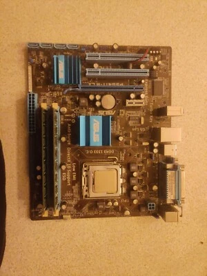 Scheda Madre Asus PSG41T-M LX + Intel Core 2 Quod Q9550 2.83ghz + 8 GB (4+4)... - Immagine 1 di 4