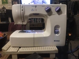 Kenmore 15208 Mechanical Sewing Machine - Picture 1 of 3