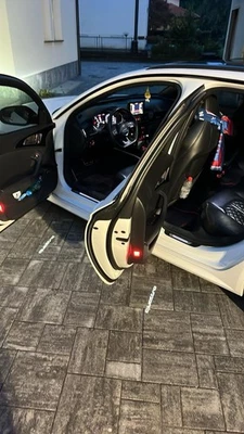 2 Set (4 porte) Luci LED Quattro Design Audi 4G0052133H Nuovo e Originale - Immagine 1 di 4