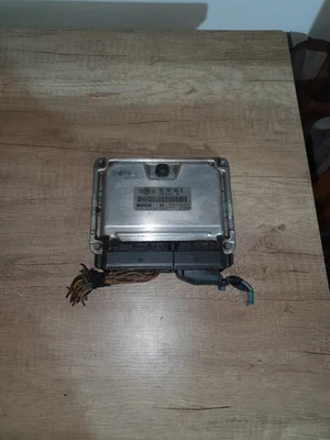 Centralina motore VW Passat TDI 2.5 V6 AKN 3B1907401B 0281010447 20.08.2002 - Immagine 1 di 4