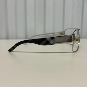 GAFAS DE SOL BURBERRY CHECK B3040 1005/81 MARCOS PLATEADOS 61-13-130 3P ITALIA - Imagen 1 de 15