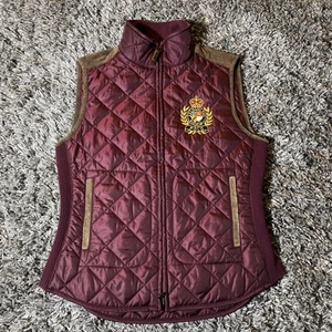 Polo Ralph Lauren Chaleco Acolchado Para Mujer S Borgoña Gamuza Bordado Logo Usado en Excelente Condición - Imagen 1 de 24