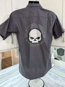 Harley Davidson Men's Large Button Up Short Sleeve Willie G Skull EUC - Picture 1 of 8