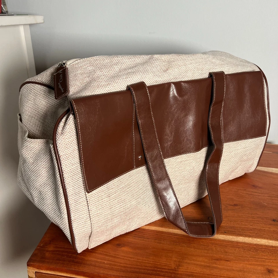 Signature Club A Cosmetic Duffle Bag Lined 20x12x10 Full Zip Beige/Brown - Image 1 of 4