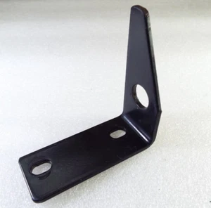 HONDA HARMONY 82117-751-800 BAGGER HOPPER TOP HOOD HINGE BRACKET Grass Catcher - Picture 1 of 12