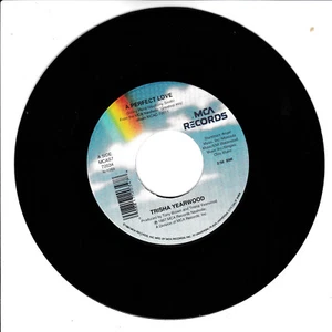 45 RPM Country Records 3 for a dollar   TRISHA YEARWOOD44 - Picture 1 of 6