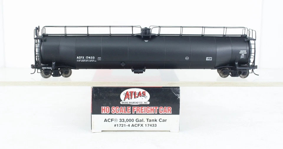 HO Atlas 1721-4 American Car & Foundry ACF 33,000 Gallon Tank Car ACFX 17433 - Image 1 of 4