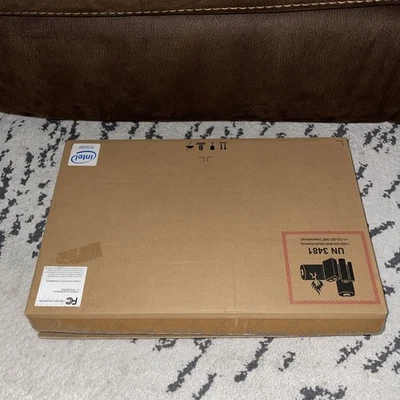 HP ZBook 14U G5 Laptop 14" 256GB SSD i5-7200U 2.5GHz 8GB Windows 10 Pro Silver - Image 1 of 4