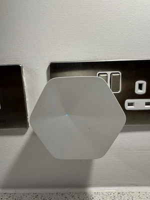 Sky Max Pod Amplificatore WiFi Wireless SE411-UK - Immagine 1 di 4