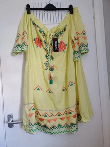 Boohoo Off Shoulder Cute Holiday Dress Size 28 - Picture 1 of 7