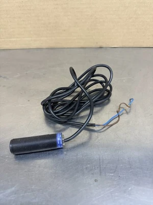Telemecanique Schneider XS3P18MA230 Inductive Proximity Sensor New Old Stock - Image 1 of 4