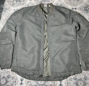 Puma SE, Puma Way Jacket. Size : Large, Green, With Right Pocket Sleeve. - Picture 1 of 18