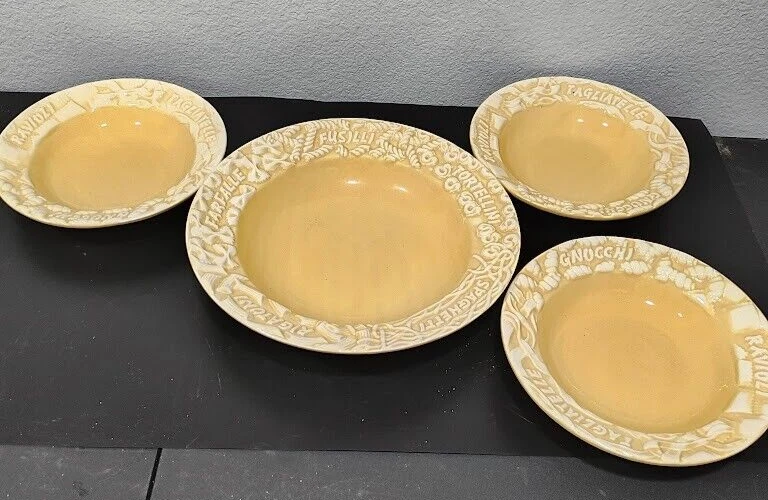 Juego para servir pasta Fapor Portugal - 3 tazones de 10” y tazón para servir de 13” amarillo - raro Foto 1 de 4