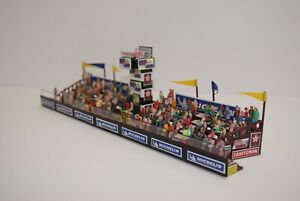 Ho Slot Car Scenery FOOTLONG GRANDSTAND with OFFICIALS TOWER, has 150 + PEOPLE 