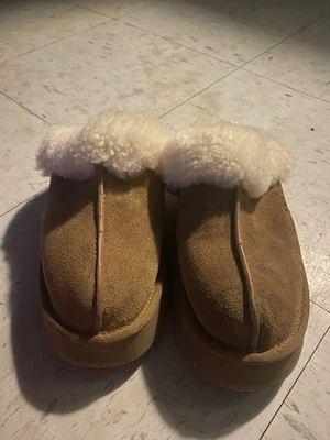 UGG Women's Disquette Suede Slippers In Chestnut - Size US 6-7 Please Read Desc - Image 1 of 4