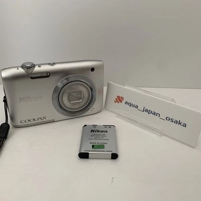 Nikon Coolpix S2900 Silver 20.1MP 5x Zoom Compact Digital Camera - Image 1 of 4