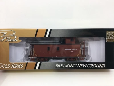 HO True Line Trains 301156 Canadian Pacific Caboose CP Rail #435191 BRAND NEW - Image 1 of 2