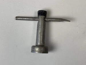 GM Black Wire Wheel Hubcap Lock Key Wrench 70's 80's 90's Tool Locking OEM - Picture 1 of 6