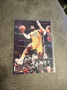 2019-20 Panini Chronicles Luminance Pink Parallel Lebron James #162