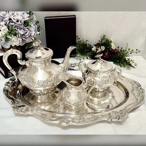 Juego de té vintage decoración de uva de alpaca tetera bandeja Gorham - 4 piezas con descuento - Imagen 1 de 11