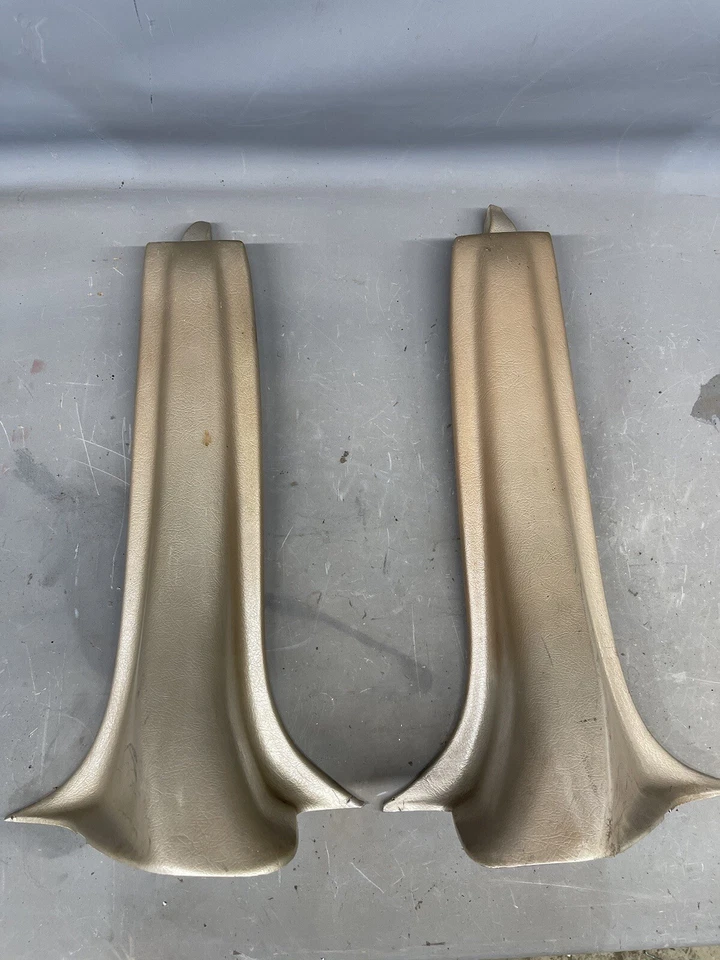 Ford Galaxie 1963 1964 4 puertas techo rígido pilar B moldura interior moldura Monterey OE Foto 1 de 4