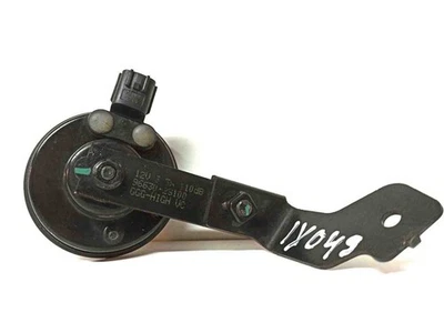 Hyundai ix35 LM, EL, ELH Horn 28R000034 2.00 Diesel 100kw 2013 30148823 - Image 1 of 4