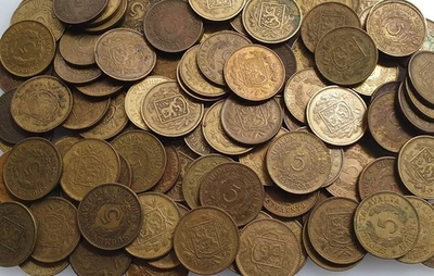 Finland 5 Markkaa 1930-1951, a. 95 Pcs. Lot. KM# 31, Aluminum bronze / brass! - Image 1 of 3