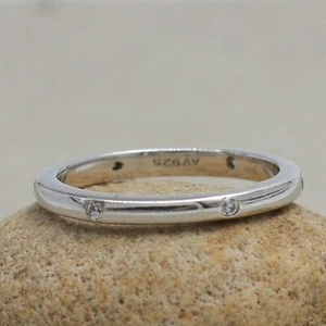 Anello in argento sterling 925 massiccio con zirconi rotondi sfaccettati misu... - Foto 1 di 4