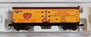 Atlas N-Scale #41562 40' woodside BILLBOARD CAR "FRAZIER'S PACKING" - Picture 1 of 2