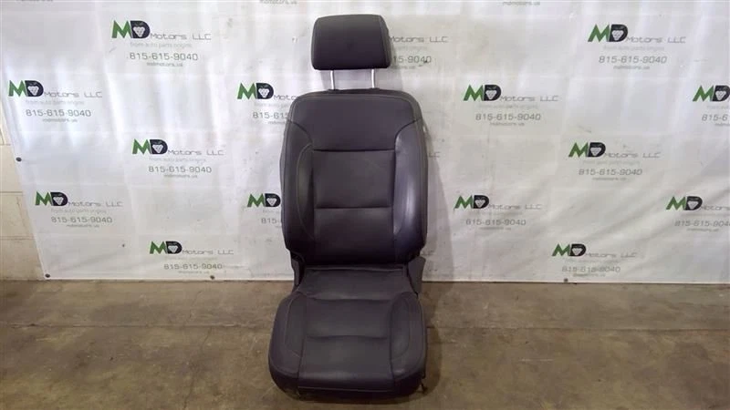 Chevrolet Tahoe 2017-2020 asiento delantero izquierdo 84549969 84549840 Foto 1 de 4