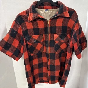 Vintage Men's Pilgram 100% Wool, Zip Up Shirt. Red Plaid Pattern Short Sleeve - Picture 1 of 9