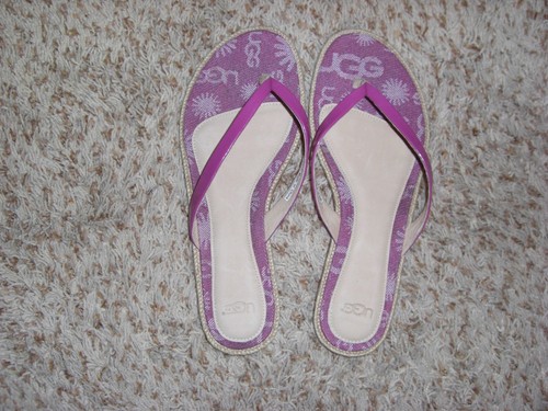 Sandalo infradito Uggs taglia 8 5