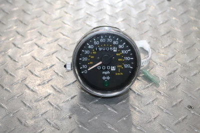 1999 SUZUKI INTRUDER VS800GL GAUGES METER SPEEDO 19,005 MILES---TRIM RING DENTED - Image 1 of 4