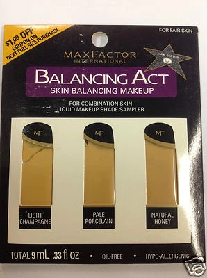 Max Factor Balancing Act Liquid Makeup Shade Sampler FOR FAIR SKIN. - Image 1 of 2