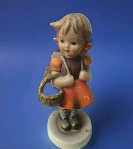 Porcelain Hummel Goebel figurine figure School Girl 81 2/0  West Germany - Foto 1 di 1