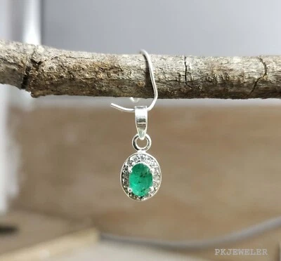 Ciondolo in argento sterling 925 con smeraldo naturale e zirconi gioielli reg... - Immagine 1 di 4