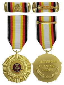 Militärischer Verdienstorden der DDR (Gold) - Bild 1 von 3