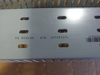 Conducto de cableado ranurado PANDUIT F2,5X3LG NUEVO (2) 3 pies piezas Foto 1 de 3
