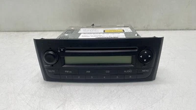 Autorradio original FIAT GRANDE PUNTO 735429579 - Imagen 1 de 4