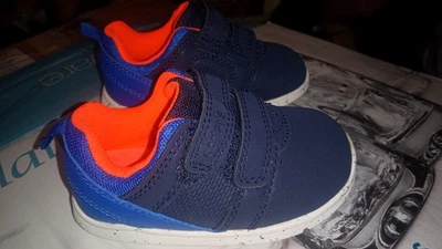 Zapatos Bebé Zapatillas Talla 5 Medianas Carter's Infantil Niño Azul Calzado  Foto 1 de 4